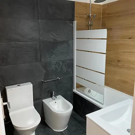 A Apartment Quarteira